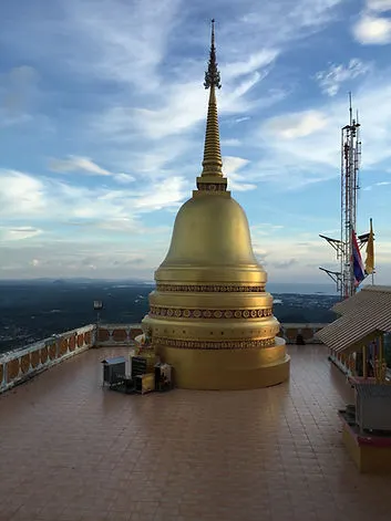 Sunset at the top of the Tiger Cave Temple in Krabi, Ao Nang, Thailand