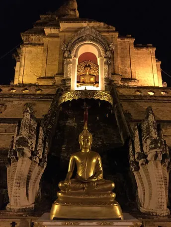Wat Chedi Luang at night in Chiang Mai